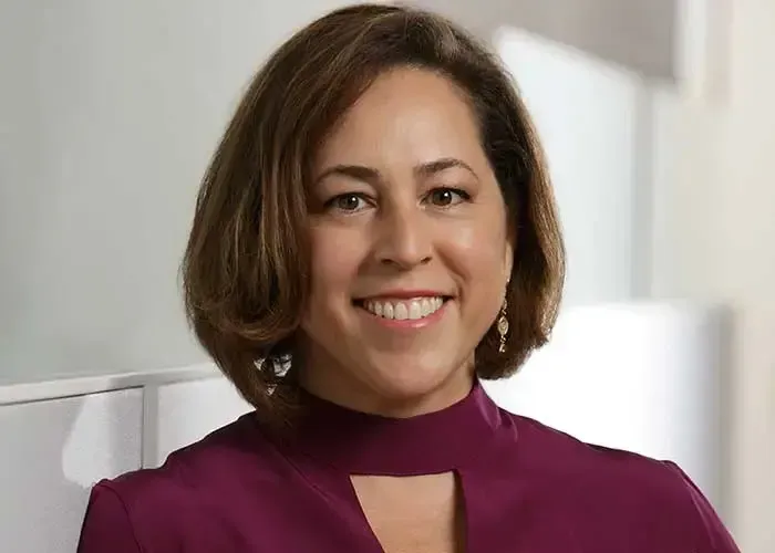 Lisa Sellers 700x500 1
